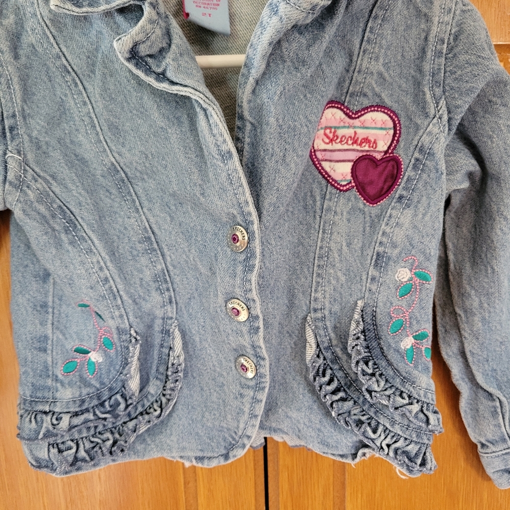 Skechers Blue Jean Jacket with Heart Floral Embroidery, Size 2T - Picture 2 of 7
